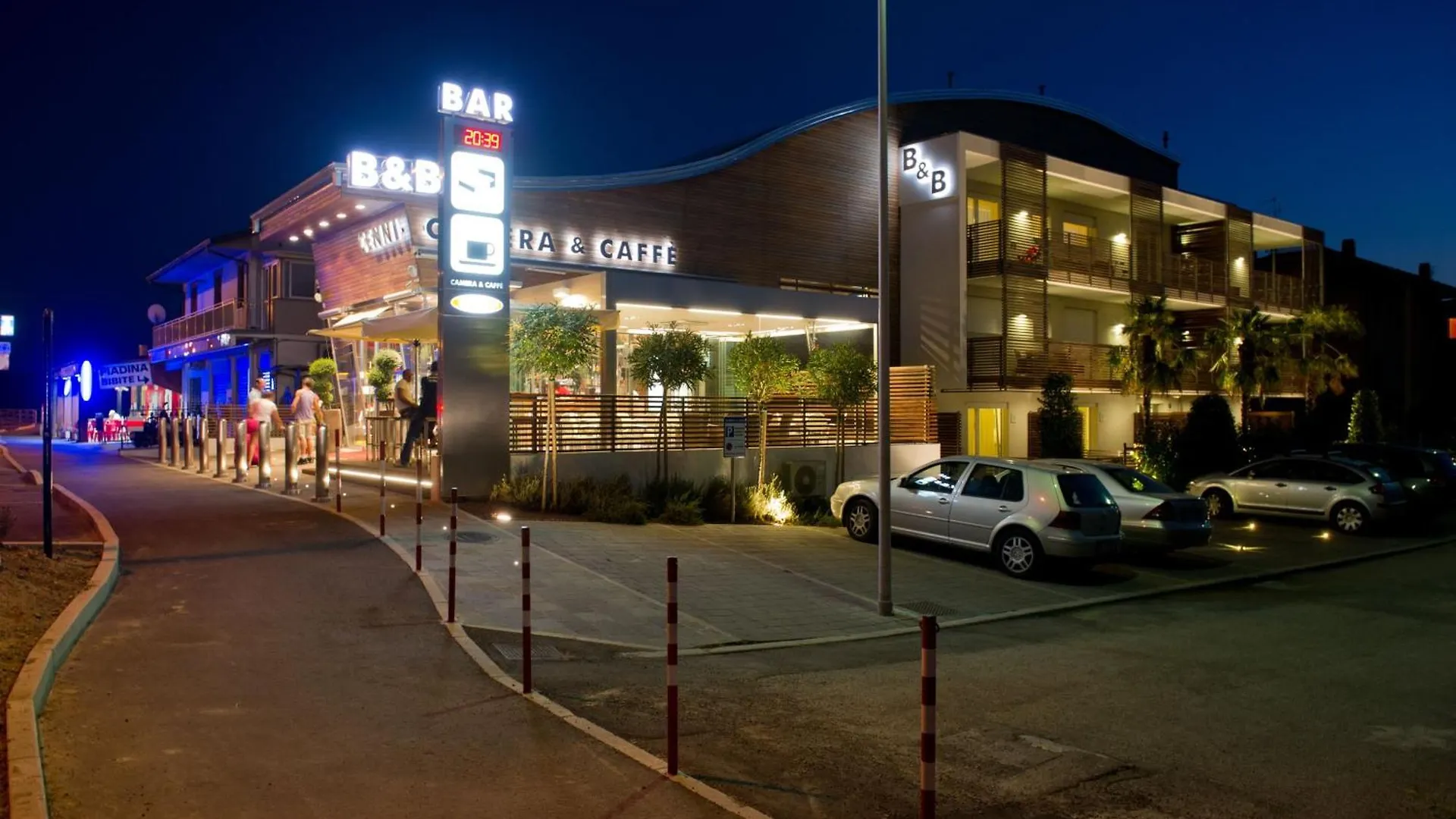 Camera & Caffe Cenni Aparthotel Borgo Fosso Ghiaia