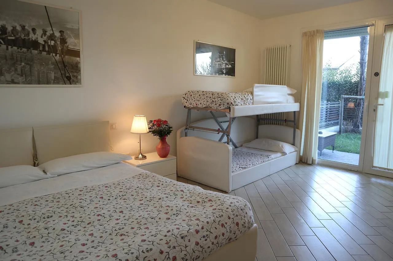 Camera & Caffe Cenni Aparthotel Borgo Fosso Ghiaia