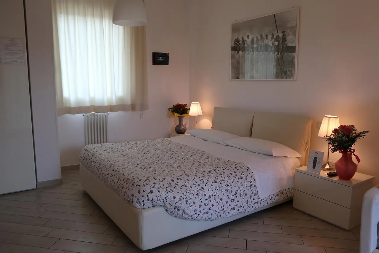 Camera & Caffe Cenni Aparthotel Borgo Fosso Ghiaia 0*,